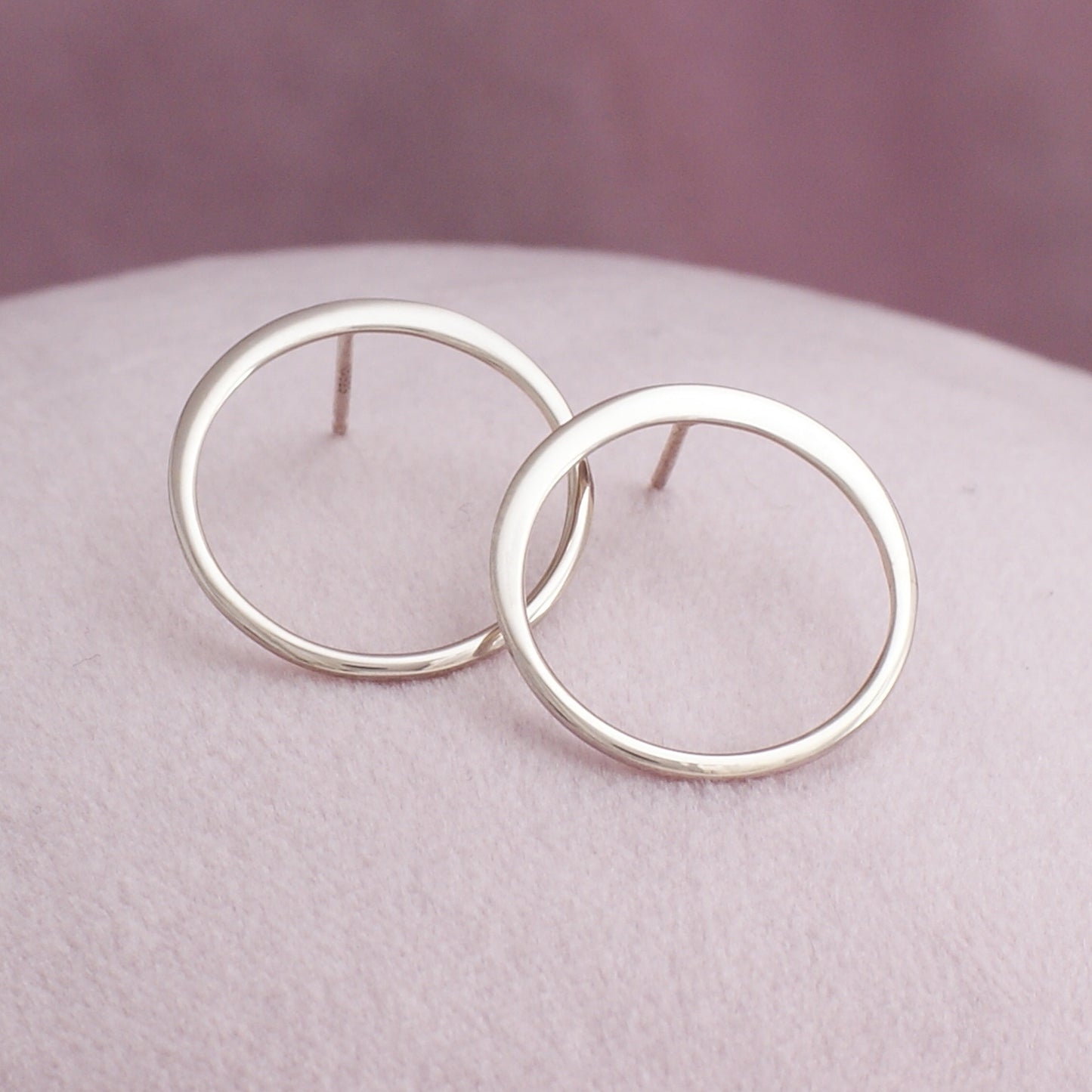 ECLIPSE MIST HOOP EARRINGS