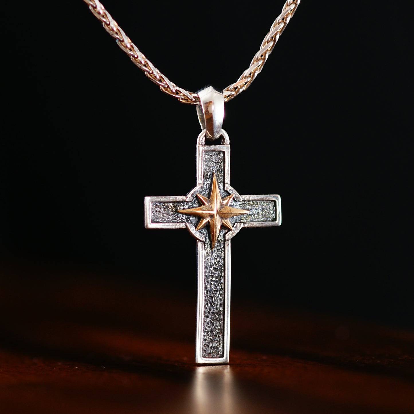 LEITSTERNKREUZ mit WEIZENKETTE